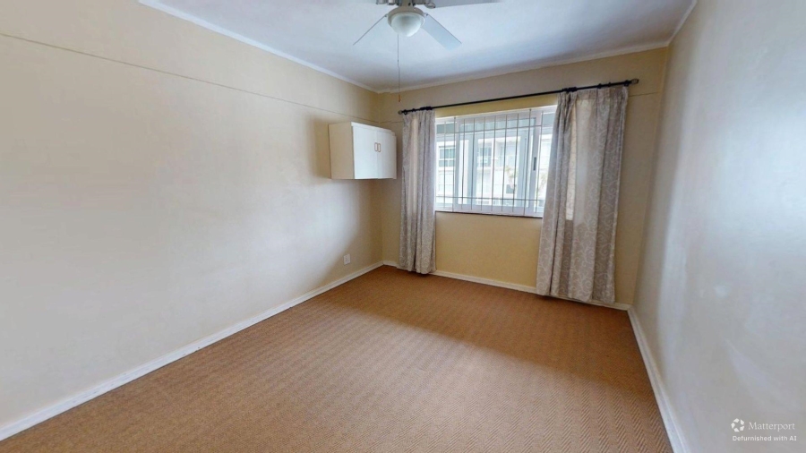 2 Bedroom Property for Sale in Humewood Eastern Cape